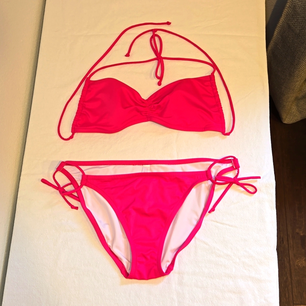 Victoria's  Secret Pink Bikini Size Medium Top, Large Bottom